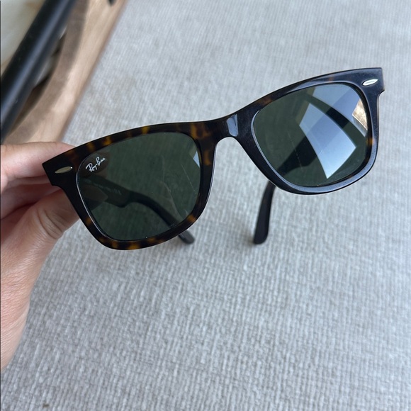 Ray-Ban Accessories - Ray Ban Original Wayfarer RB2140 902 50/22 150 3N